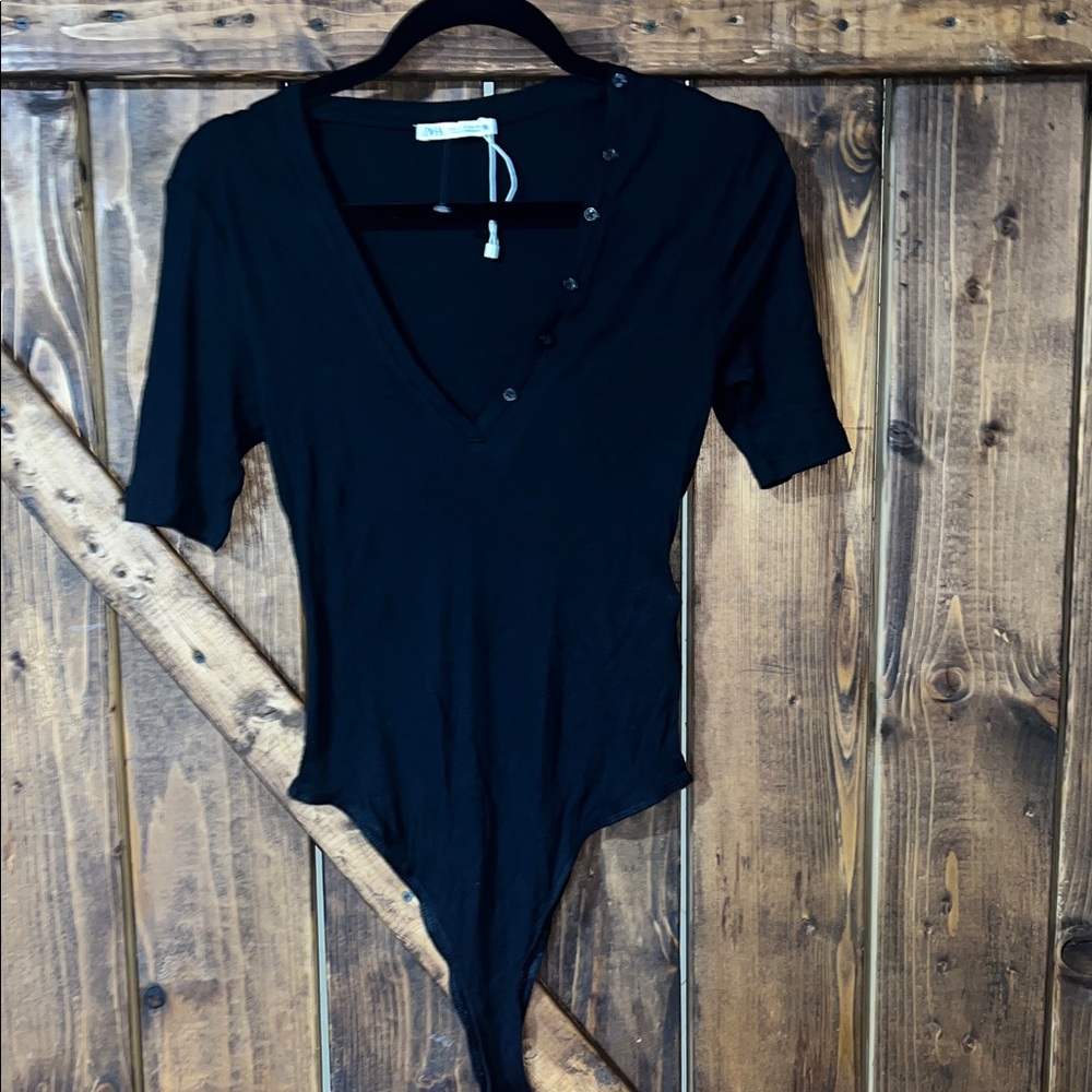 Zara Black V-Neck Button-Detail Short Sleeve Bodysuit